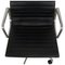 Silla de oficina Ea-119 de cuero negro de Charles Eames, años 90, Imagen 7