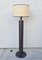 Lámpara de pie Mid-Century moderna de cuero de Nicetin, años 80, Imagen 2