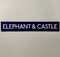 Cartel del metro de Londres Ultra Elephant & Castle de papel en azul y blanco, años 70, Imagen 1