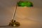 Lámpara de mesa Banker giratoria Art Déco de vidrio verde, Viena, años 20, Imagen 7