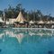 Slim Aarons, Beverly Hills Hotel Pool, Tirage photographique estampé Estate Edition limitée, 1980s 1