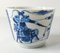 Coppa da vino blu e bianco, Cina, XVIII secolo con guerrieri, Immagine 2