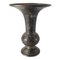 Indische Bidri Ware Champleve Vase aus versilberter Bronze und schwarzer Emaille, 19. Jh. 1
