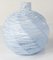Italienische Mid-Century Modern Vase aus Murano-Kunstglas in Weiß & Blassblau 3
