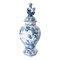 Vase Hexagonal Garniture Bleu et Blanc Rococo de Delft, Pays-Bas, 18ème Siècle 1