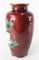 Vaso floreale rosso Ginbari Cloisonne della metà del XX secolo, Giappone, Immagine 3