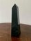 Neoklassischer Marmor Obelisk in Schwarz und Grau 10
