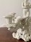 Candelabro italiano neoclásico de porcelana blanca de cuatro brazos con Putti, Imagen 3