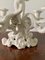 Candelabro italiano neoclásico de porcelana blanca de cuatro brazos con Putti, Imagen 4