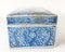Caja chinoiserie china del siglo XIX con revestimiento azul y blanco, Imagen 6