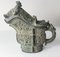 Vase à vin en bronze Gong chinois archaïque de style Zhou occidental, 20ème siècle 2