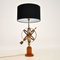 Lámpara de mesa armilar de latón y teca, años 50, Imagen 2