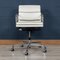 Ea217 Stuhl aus Weißem Snow Leder von Eames für Vitra, 2000 18
