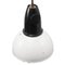 Lámpara colgante industrial vintage de esmalte blanco con superficie de baquelita, años 70, Imagen 2