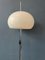 Lámpara de pie Mushroom Mid-Century con pantalla de vidrio acrílico blanco, Imagen 6