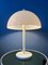 Weiße Mid-Century Mushroom Tischlampe von Dijkstra 2