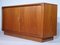 Credenza con ante scorrevoli in teak di Dyrlund, Danimarca, anni '60, Immagine 3