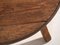 Runder niedriger Tisch aus Holz mit Metallkante 6