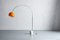 Orangefarbene Vintage Bogenlampe von Guzzini, Italien, 1970er 1