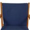 Sessel mit blauem Stoffbezug von Hans Wegner, 1960er 5