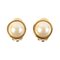 Boucles d'Oreilles Rondes avec Logo sur le Côté Perle par Christian Dior, Set de 2 1