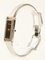 Rechteckige Armbanduhr mit Logo und Zifferblatt in Silber von Gucci 3