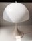 Lampada da tavolo Pantella vintage bianca di Verner Panton per Louis Poulsen, Immagine 8