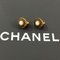 Pendientes Chanel Cocomark vintage de metal con perla falsa en oro 97 A Stamp para mujer, Juego de 2, Imagen 2