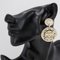 Orecchini e collana placcati in oro di Chanel, set di 3, Immagine 3