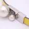 Collana girocollo in pelle/metallo/finta perla gialla e argento bianco di Christian Dior, Immagine 3