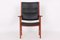 Poltrona Mid-Century in mogano e pelle nera di Hans J. Wegner per Johannes Hansen, Immagine 1