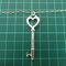 Lámpara colgante de cadena de eslabones ovalados con llave en forma de corazón 925 de Tiffany & Co., Imagen 8