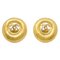 CC Cutout Ohrringe in Gold von Chanel, 2 . Set 1