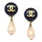 Boucles d'Oreilles Pendantes Noires et Perles Fausses de Chanel, Set de 2 1
