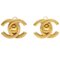 Boucles d'Oreilles CC Turnlock Dorées de Chanel, Set de 2 1