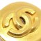 Goldfarbene Knopfohrringe von Chanel, 2 . Set 2