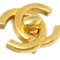 Kleine Turnlock Ohrringe in Gold von Chanel, 2 . Set 2