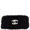 Bracciale rigido in pelliccia nera di Chanel, Immagine 2