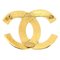 Goldene Logo Brosche von Chanel 2