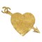 Broche de corazón con arco y flecha dorado de Chanel, Imagen 1