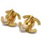 Goldene Strass Turnlock Clip-On Ohrringe von Chanel, 5 . Set 3