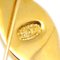 Goldene Drehverschlussbrosche von Chanel 4