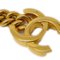 Goldenes Turnlock Kettenarmband von Chanel 2
