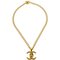 Goldene Turnlock Halskette mit Anhänger von Chanel 1