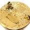 Broche con medallón dorado de Chanel, Imagen 4