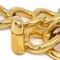 Goldenes Turnlock Armband von Chanel 3