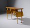 Mesa de escritorio italiana con detalles de latón, años 50, Imagen 2