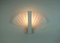 Lámpara de pared en forma de abanico de acrílico blanco, años 80, Imagen 6
