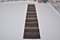 Alfombra de pasillo turca vintage de rayas negras, años 60, Imagen 1