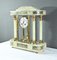 Napoleon III Uhr mit Säulen aus Onyx und Emaille, 19. Jh. 3